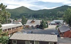 Lantern Inn Hill City 2*